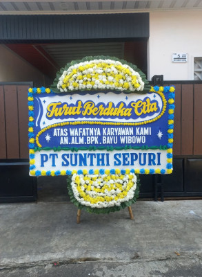 Papan Bunga Duka di Srono